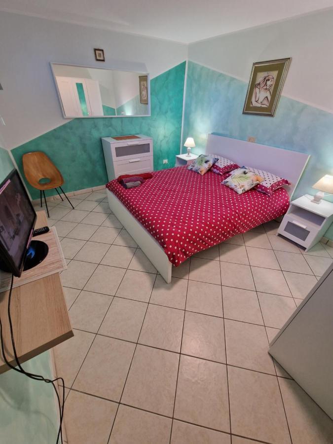 Апартаменты Casa Dell'Ape Maia Термоли Экстерьер фото